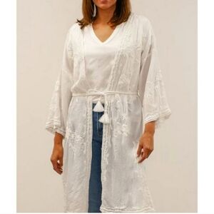 New Kyla Seo Bright White Celine Embroidered Kimono with Tie Size XS-2X